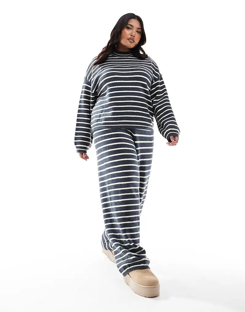 

Трикотажные брюки-джоггеры Pieces Curve с широкими штанинами в серо-голубую полоску