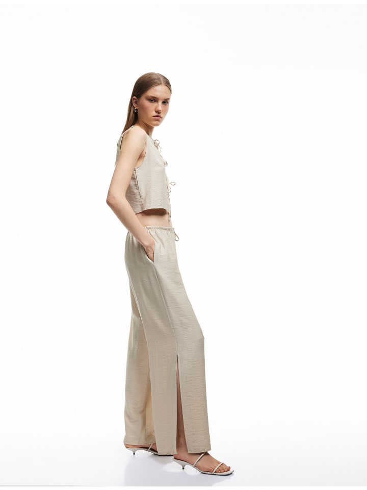 

Брюки бежевого цвета KOTON