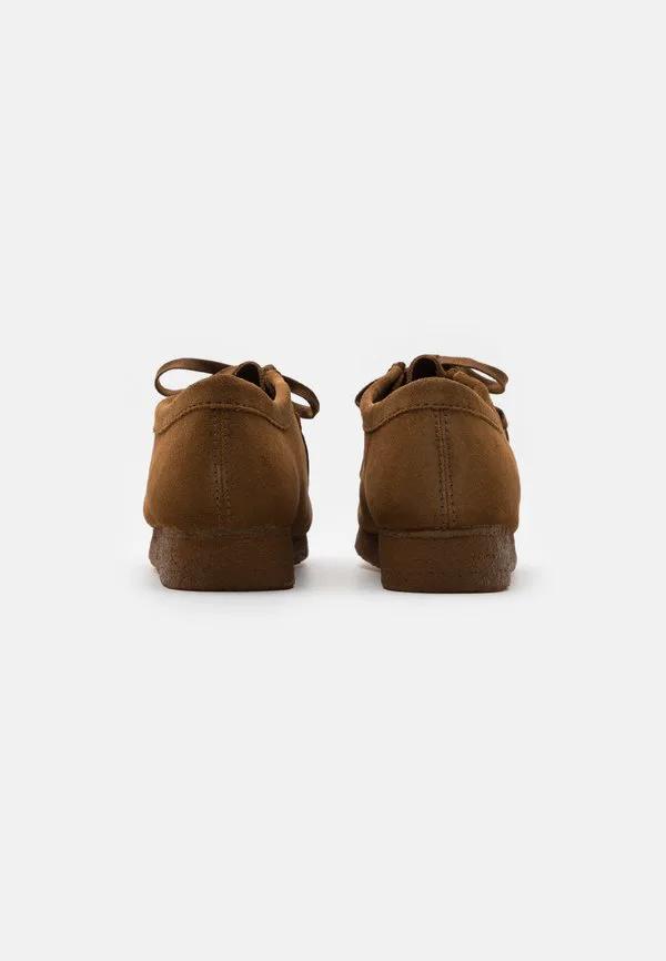 Повседневные кроссовки wallabee на шнуровке Clarks Originals, Cola — фото 3