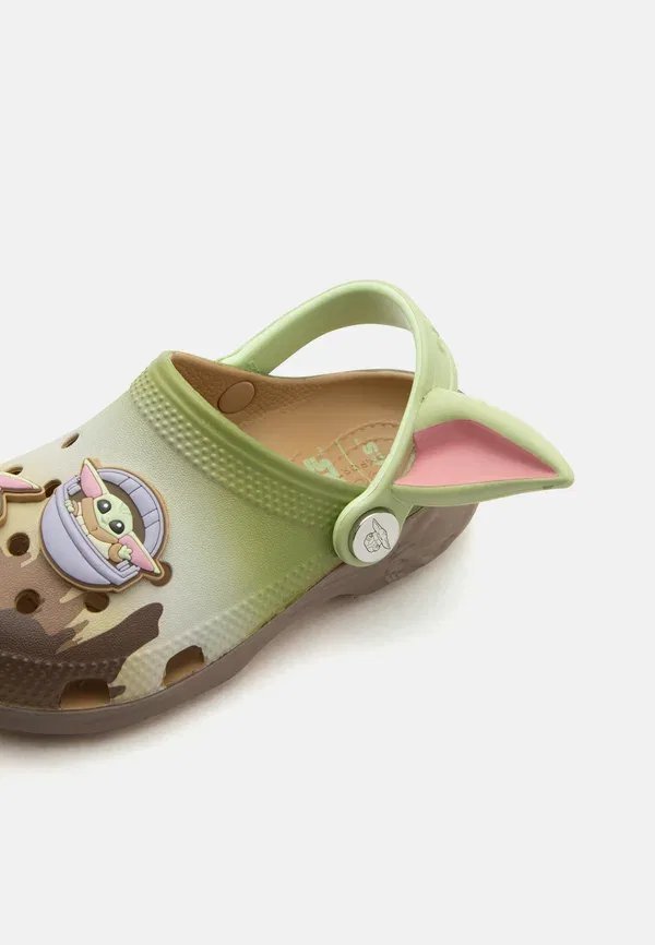 Тапочки Star wars grogu slippers Crocs, разноцветные — фото 3