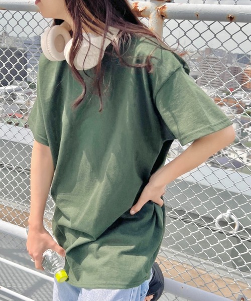 

Футболка с коротким рукавом, однотонная, с круглым вырезом, свободного кроя, 100% ультрахлопок, 178 г GILDAN, темно-зеленый