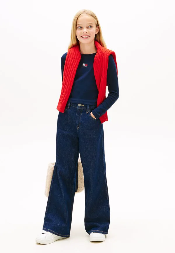 Футболка с длинным рукавом heritage, очень облегающего кроя. Tommy Hilfiger, Dark Night Navy
