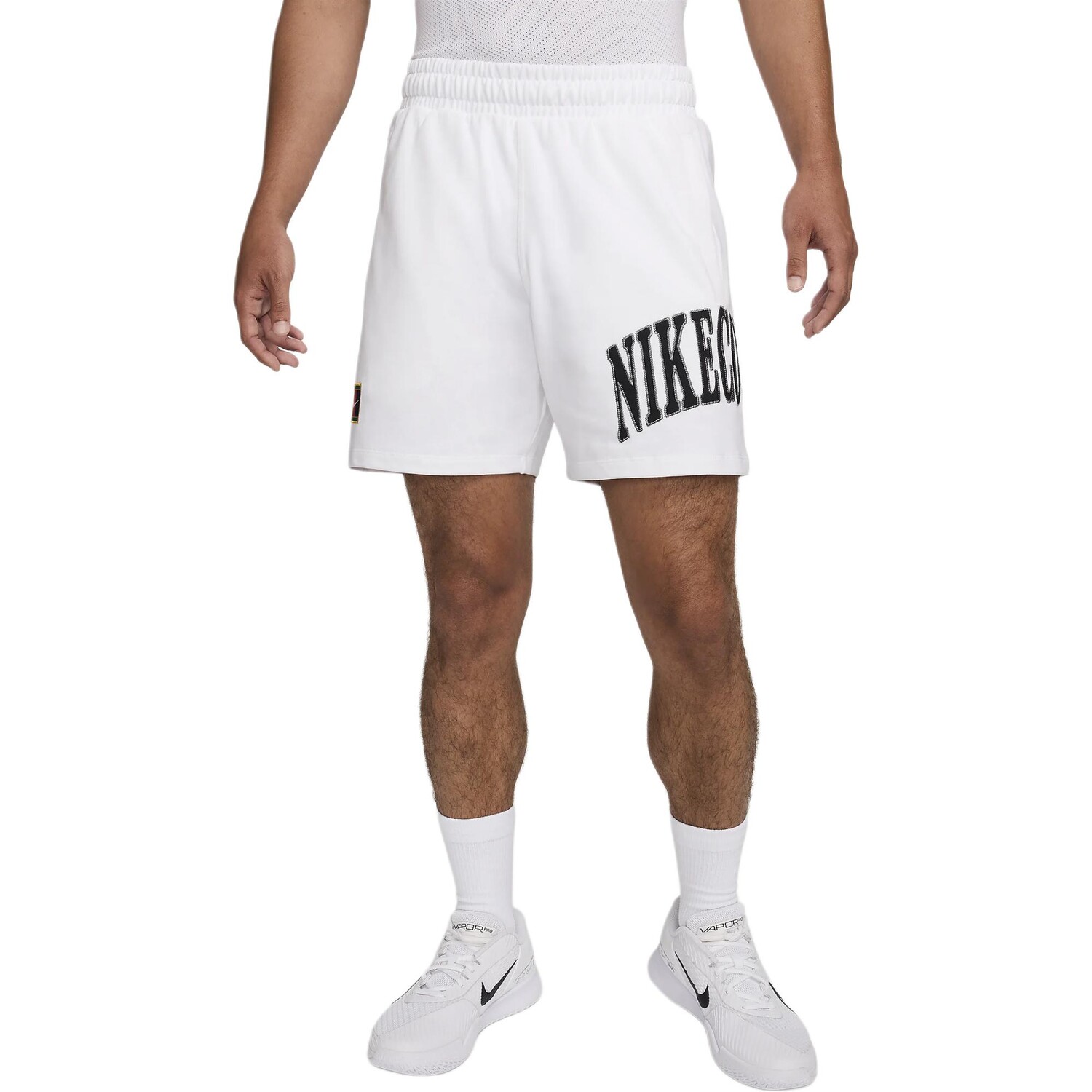 

Теннисные шорты мужские белые Nike, белый