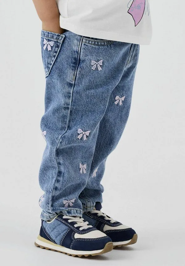 Джинсы прямого кроя nmfbella mom emb 3285be Name It, Medium Blue Denim — фото 2