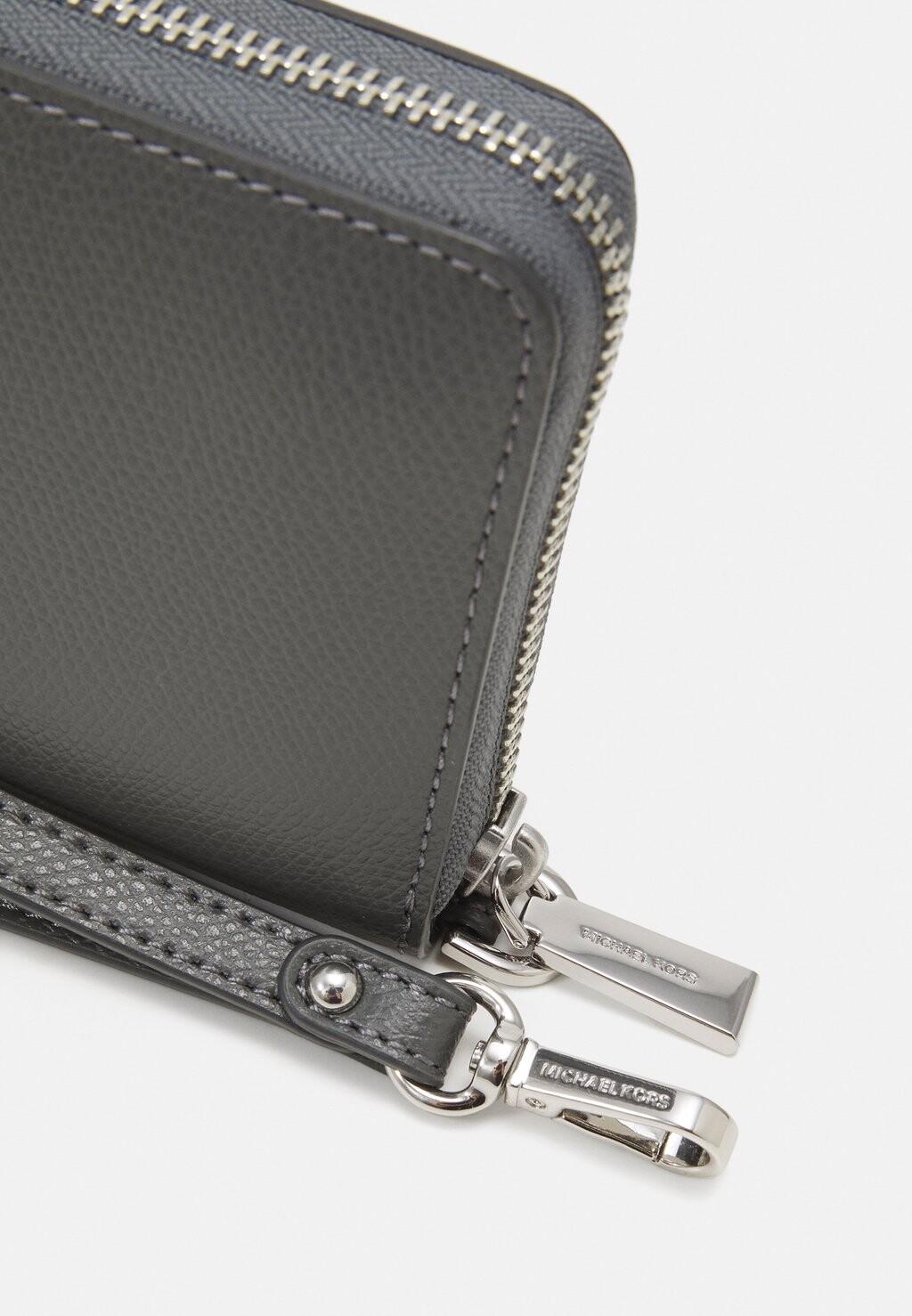 

Кошелек JET SET TRAVEL CONTINENTAL MICHAEL Michael Kors, серый