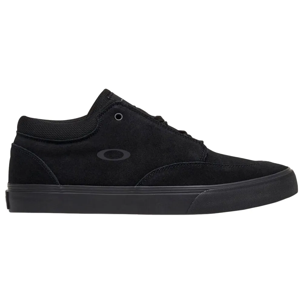 

Кроссовки Oakley Banks Low, черный