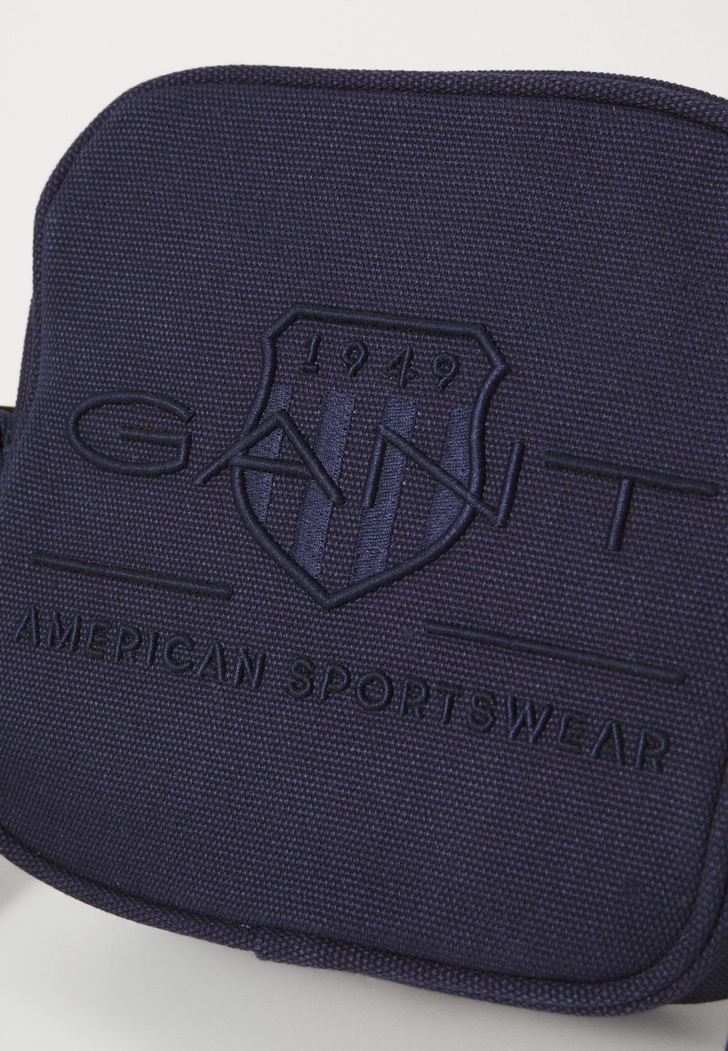 

Сумка через плечо TONAL ARCHIVE SHIELD SHOULDER BAG UNISEX GANT, темно-синий