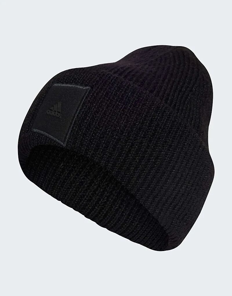 

Шапка-бини adidas Cuffed черного цвета adidas performance