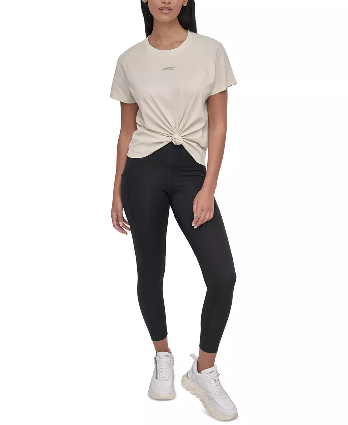 

Женская футболка с логотипом и шипами DKNY, коричневый/бежевый