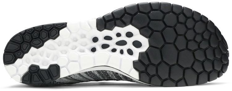Кроссовки Nike Zoom Flyknit Streak 'Oreo', серый — фото 4