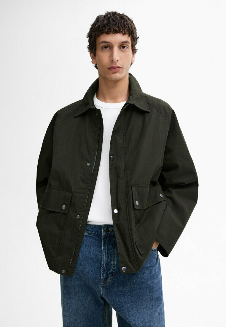 

Летняя куртка CROPPED Massimo Dutti, хаки