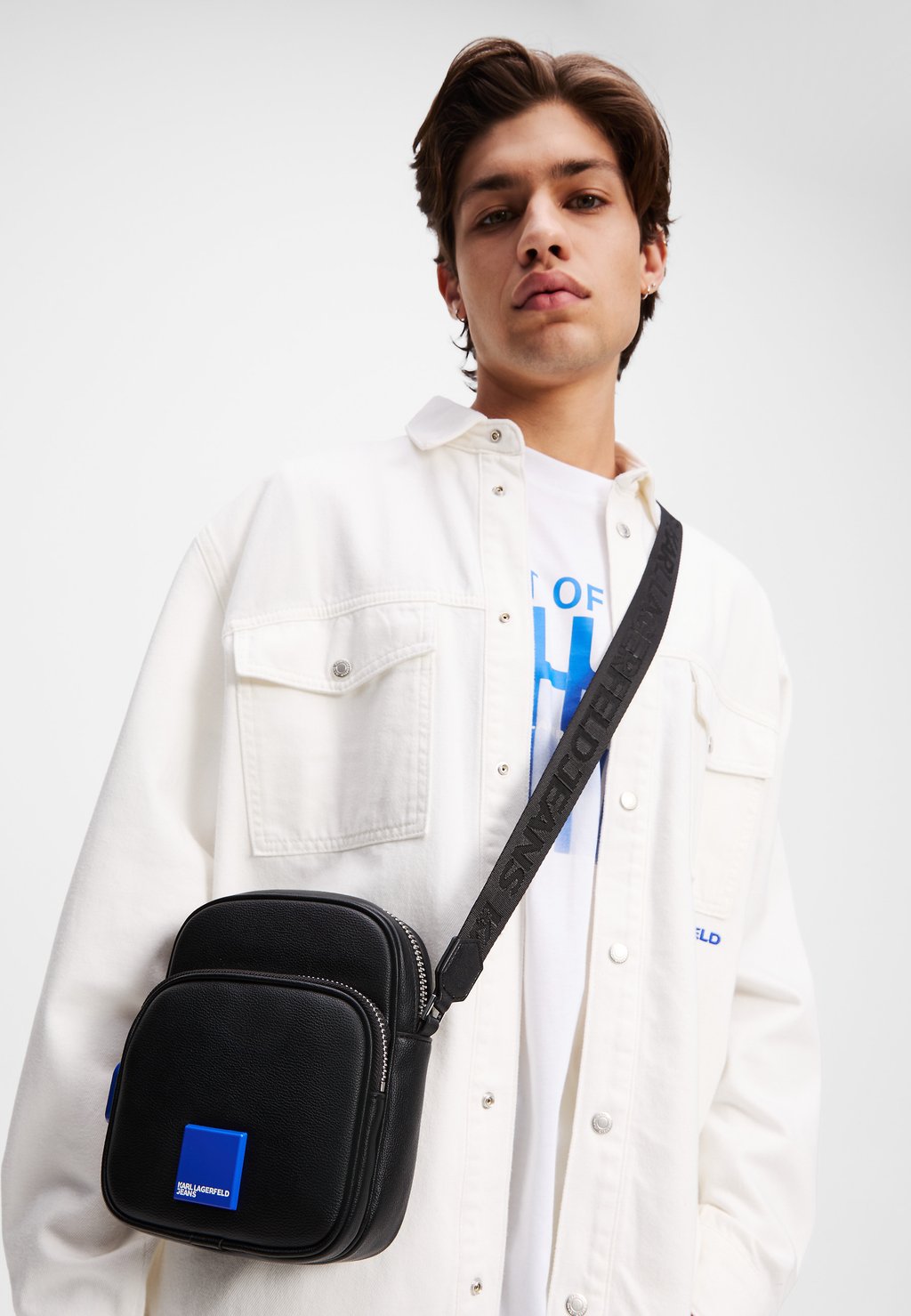 

Сумка через плечо BOX LOGO REPORTER BAG Karl Lagerfeld Jeans, черный