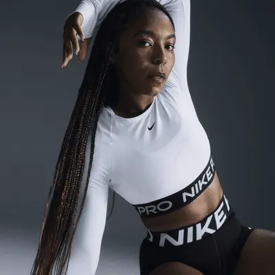 

Футболка Nike Pro, белый/черный