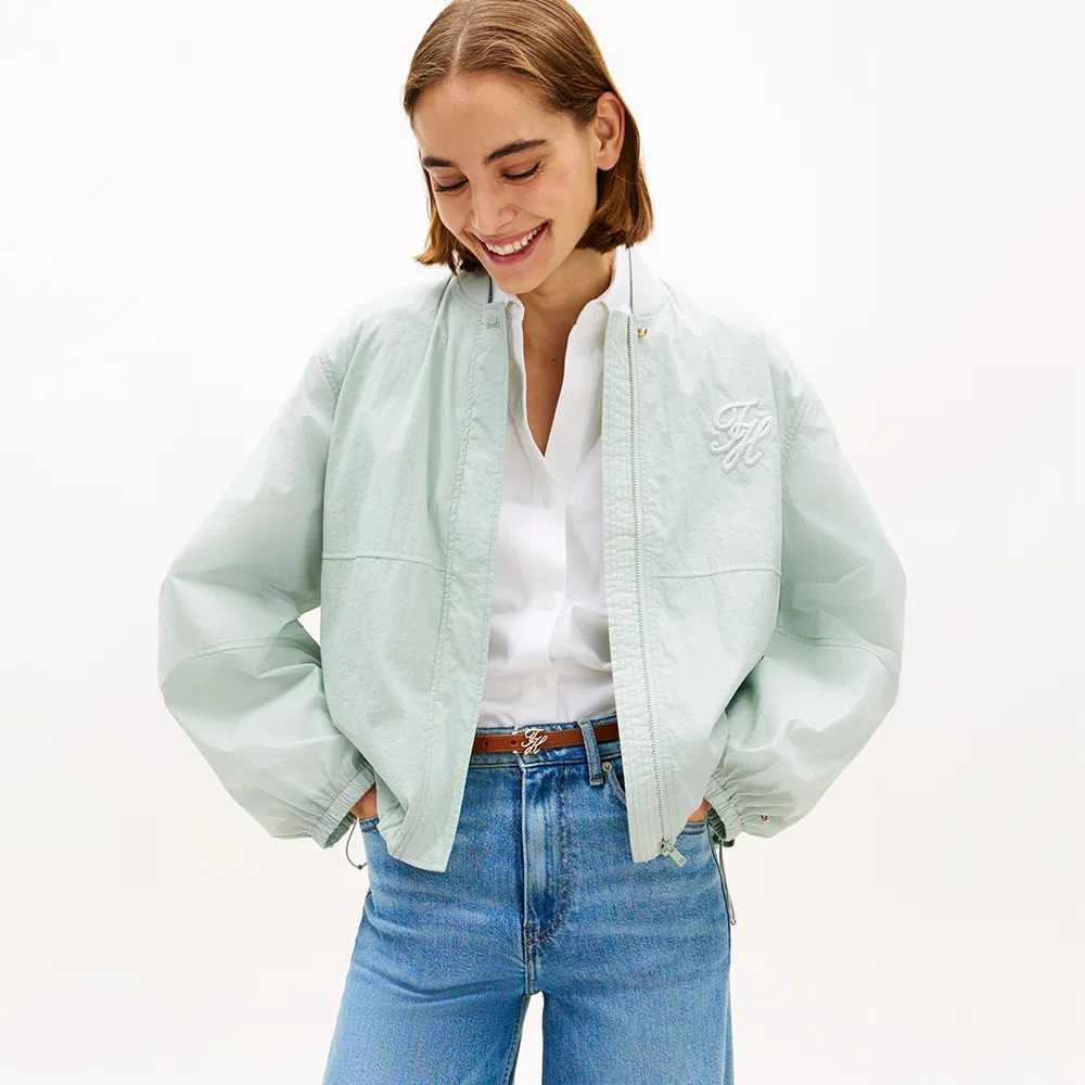 Женская укороченная куртка-бомбер оверсайз мятного цвета от Tommy Hilfiger Women