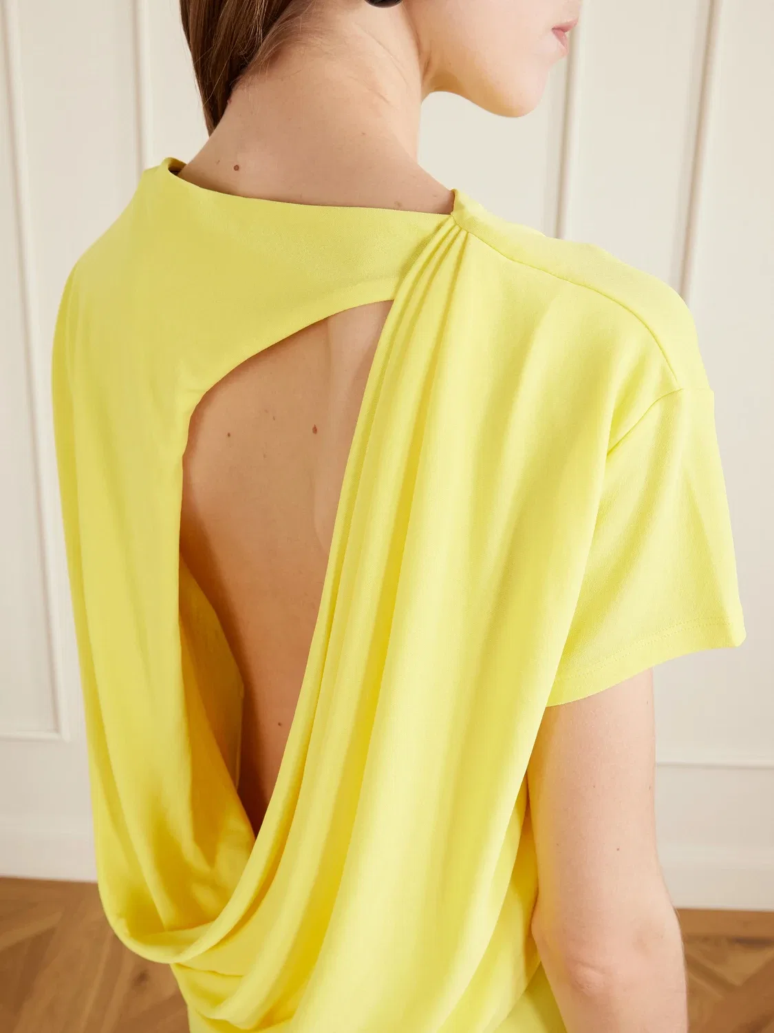 Мини-платье из крепа La Robe Mistral с открытой спиной JACQUEMUS, желтый — фото 4