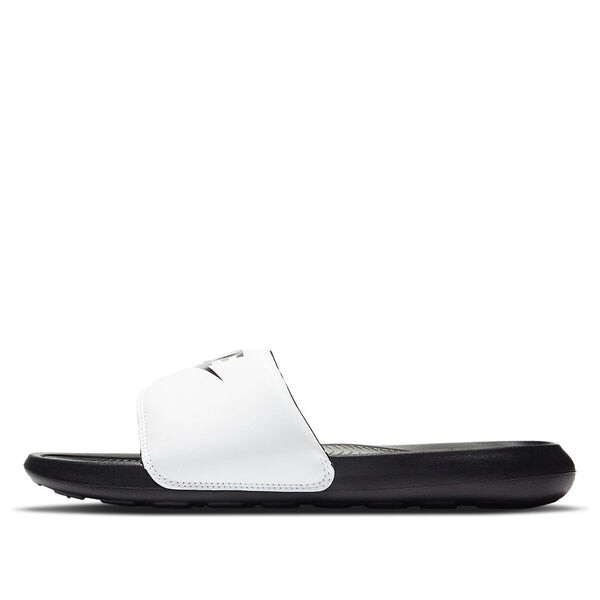 Тапочки Victori One Slide Nike, белый