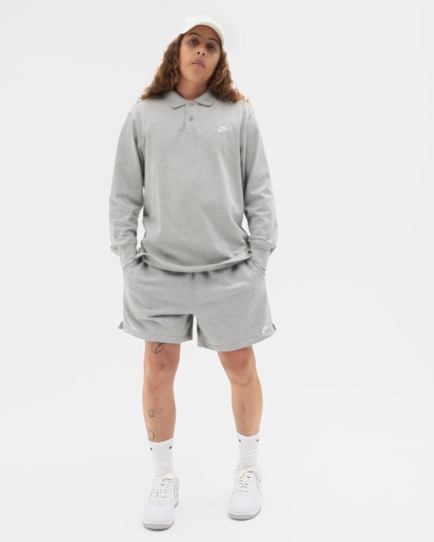 Шорты Nike Club, цвет Dark Grey Heather/Light Smoke Grey/White — фото 2
