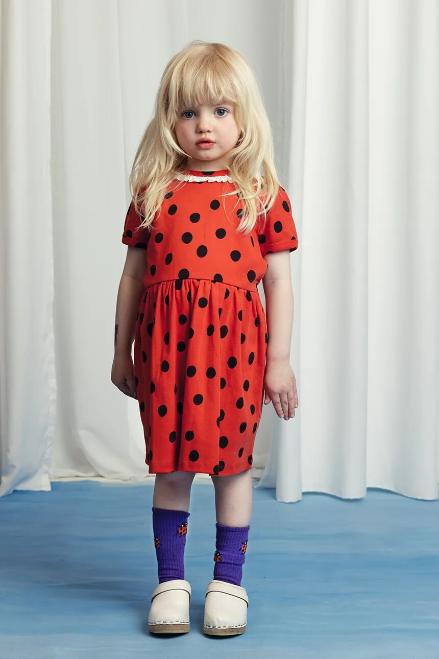 

Детское хлопковое платье в горошек Mini Rodini, красный