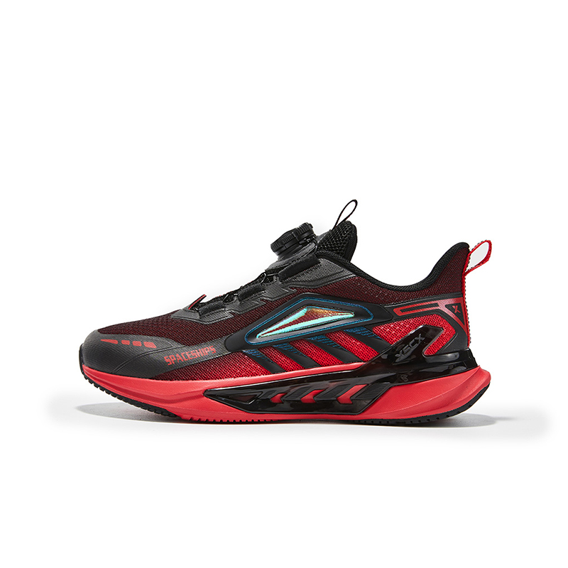 

Кроссовки детские с низким верхом и противоскользящим покрытием XTEP, черный/красный