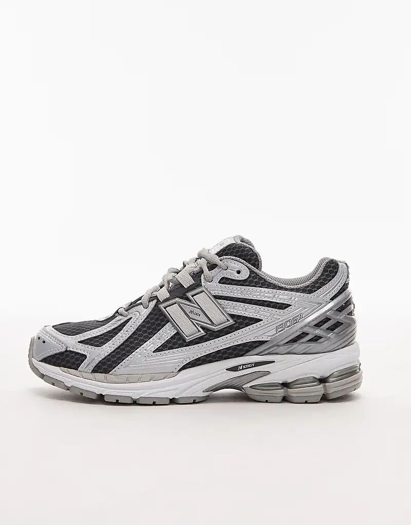 Кроссовки унисекс New Balance 1906r серебристо-серого цвета — фото 2