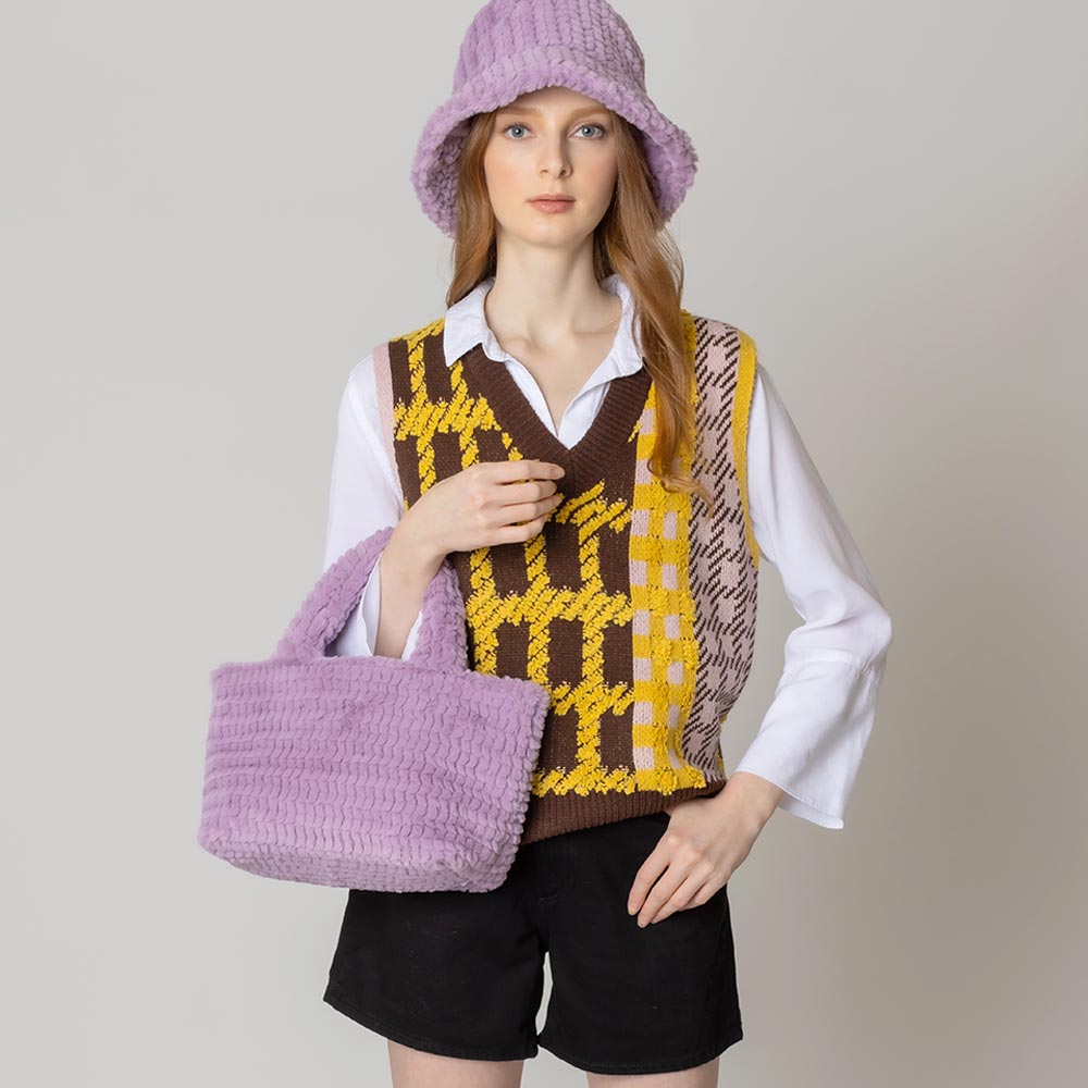 

Пушистая меховая мини-сумка тоут FASHNZFAB, лавандовый