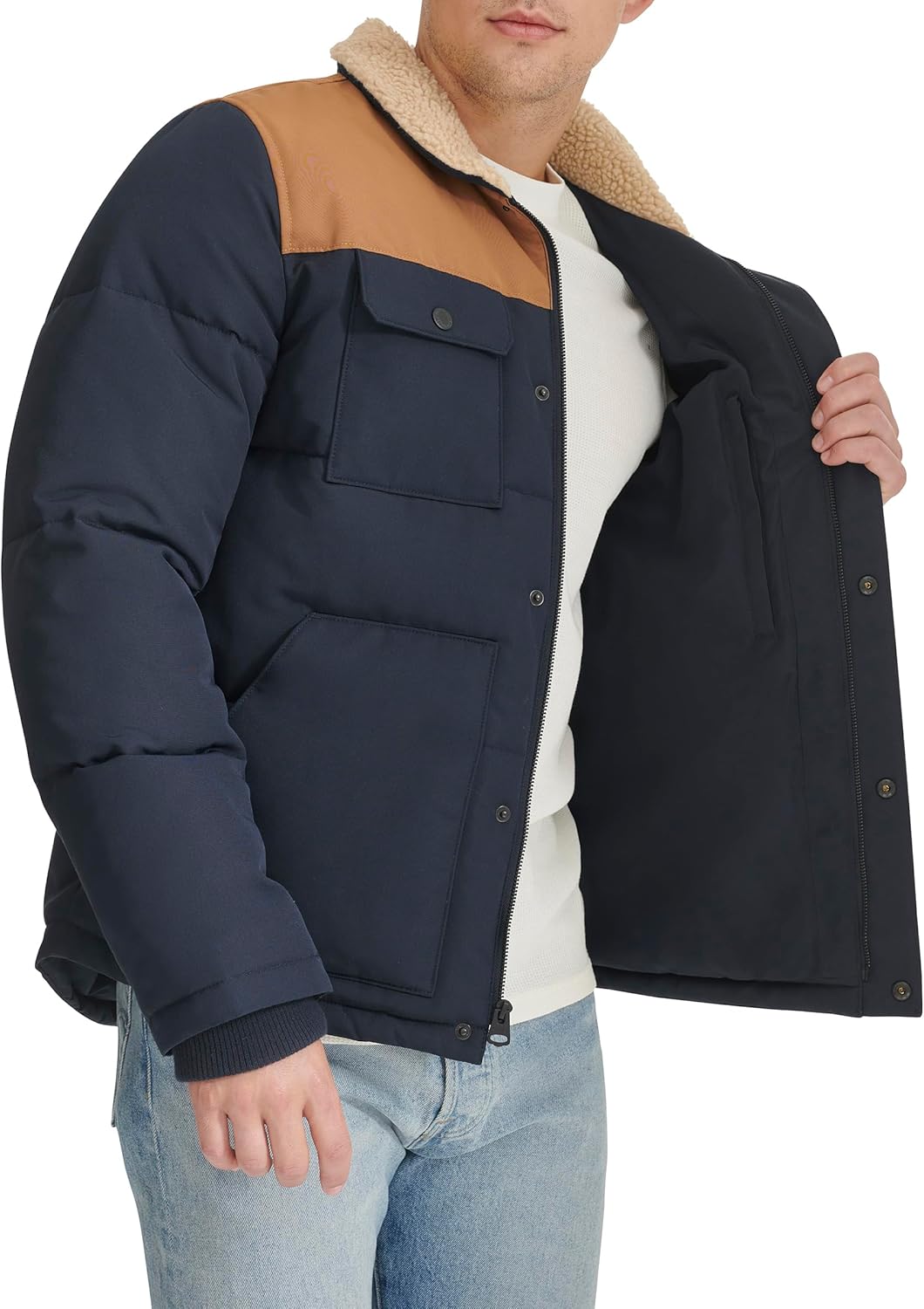 Мужская стеганая куртка Levi's Woodsman с воротником Sherpa (стандартные размеры, а также размеры для больших и высоких), Navy/Worker Brown — фото 4