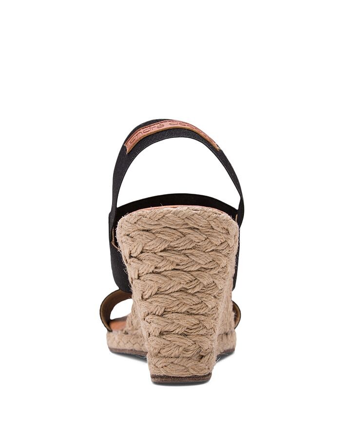 Женские босоножки на танкетке Allison Strappy Espadrille Andre Assous — фото 4