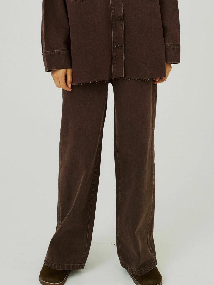 

Norr Джинсы Kenzie коричневого цвета