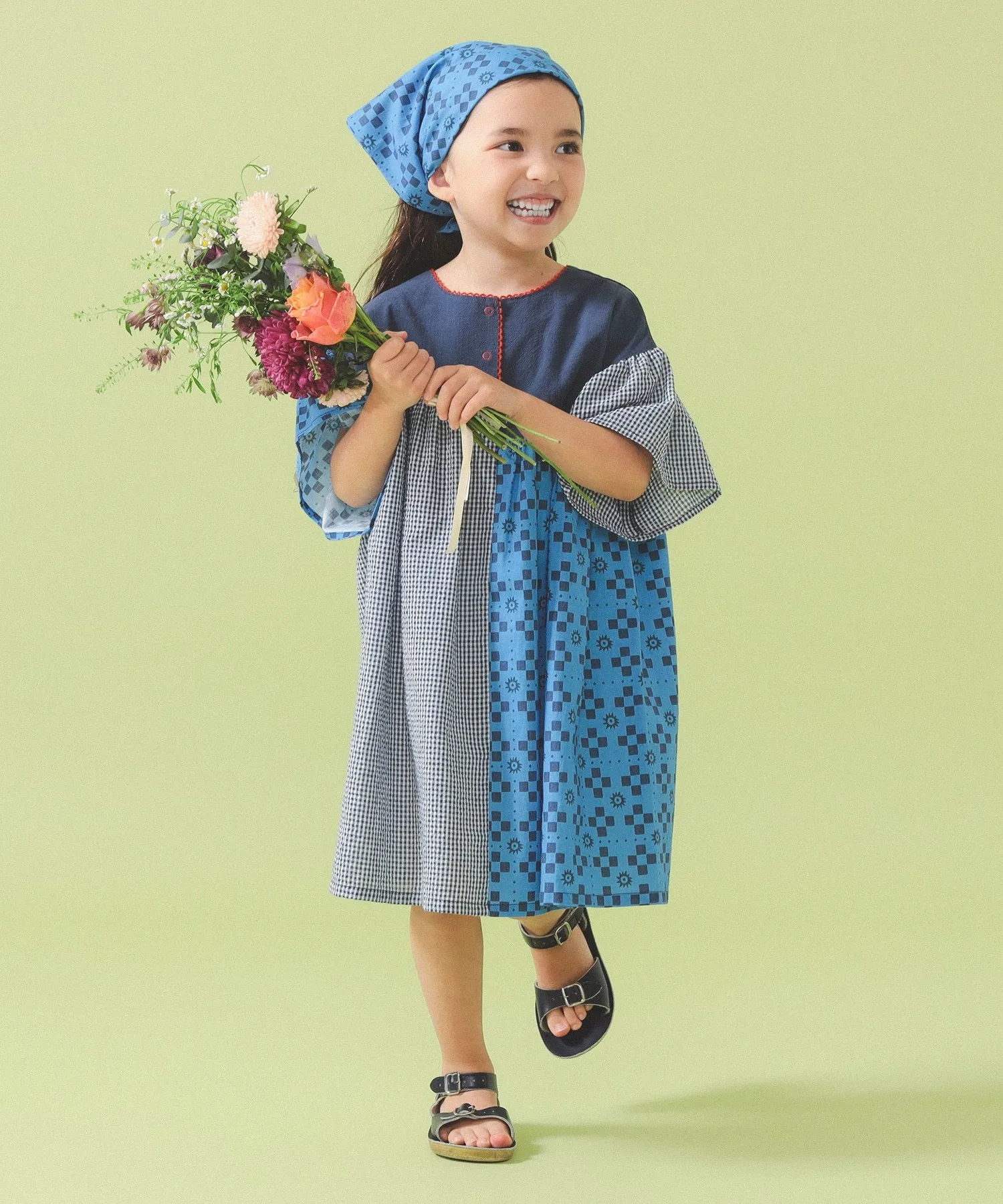 Детское платье с мультипаттерном 2026SS Beams Kids синее