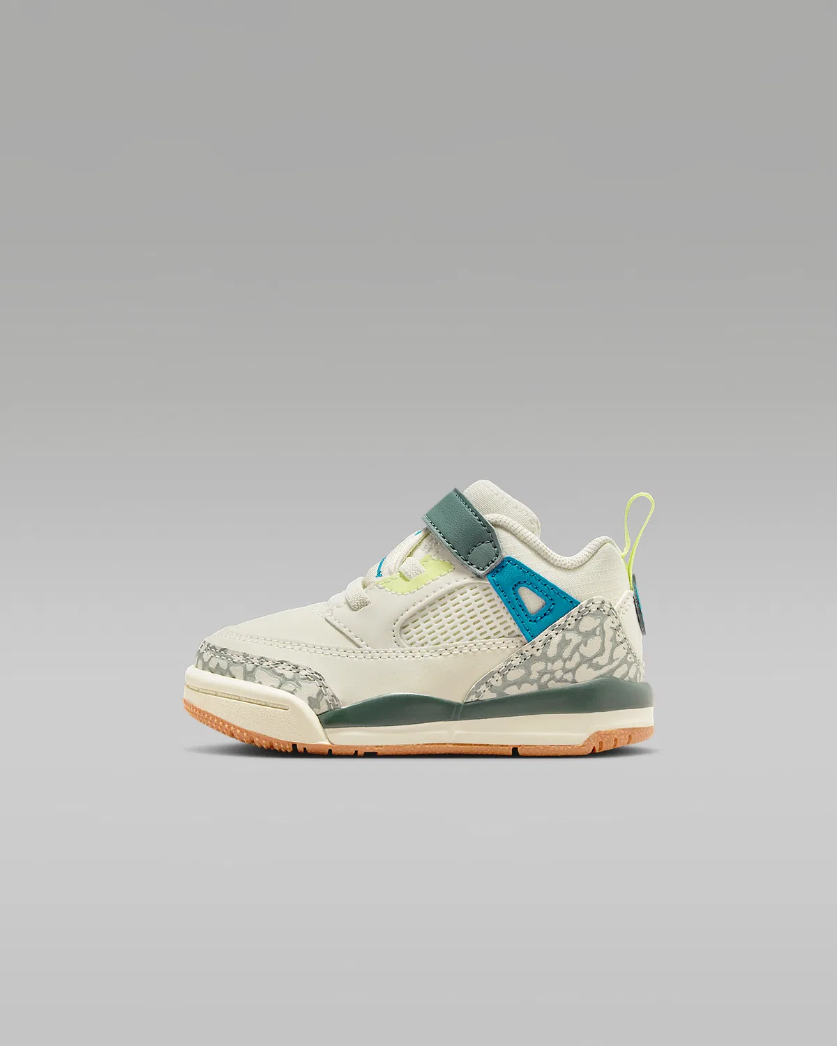 Детские кроссовки Jordan Spizike Low, Sea Glass/Dusty Sage/Light Lemon Twist/Green Abyss