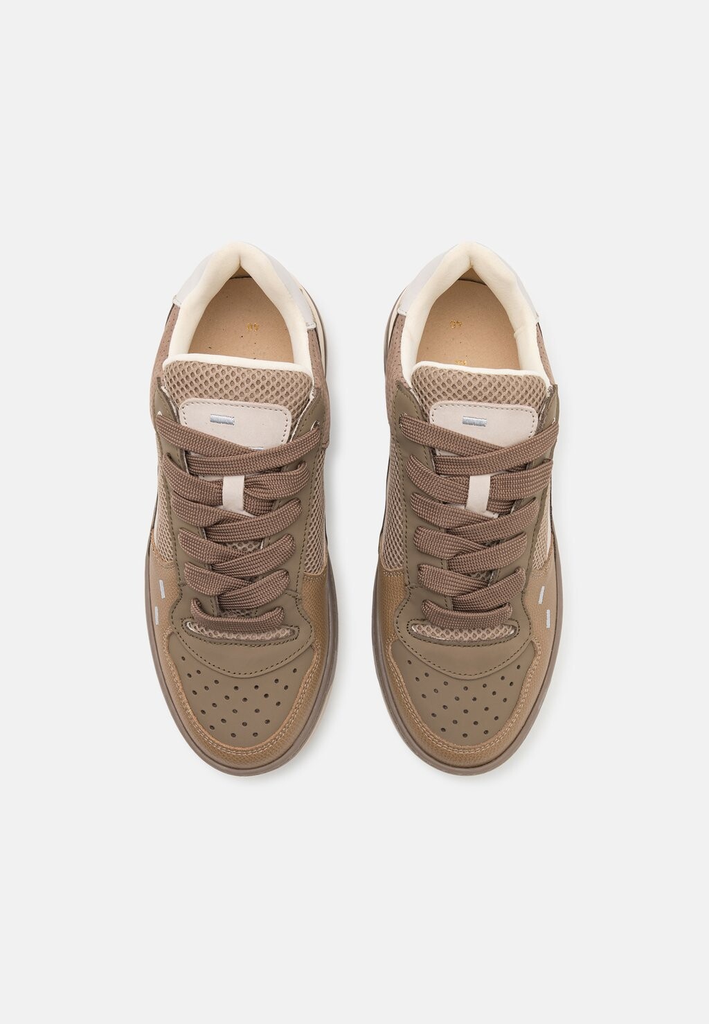 

Кроссовки на шнуровке CRUISER CRUMBS Filling Pieces, фиолетовый
