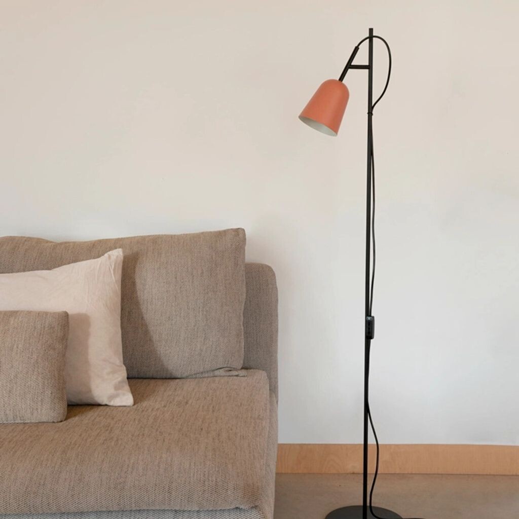 

STUDIO Торшер розовый 28272 FARO