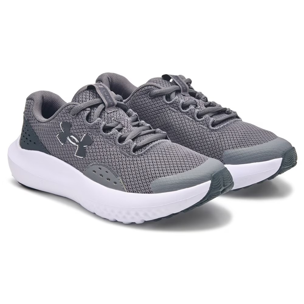 

Кроссовки Surge 4 для больших детей Under Armour, серый