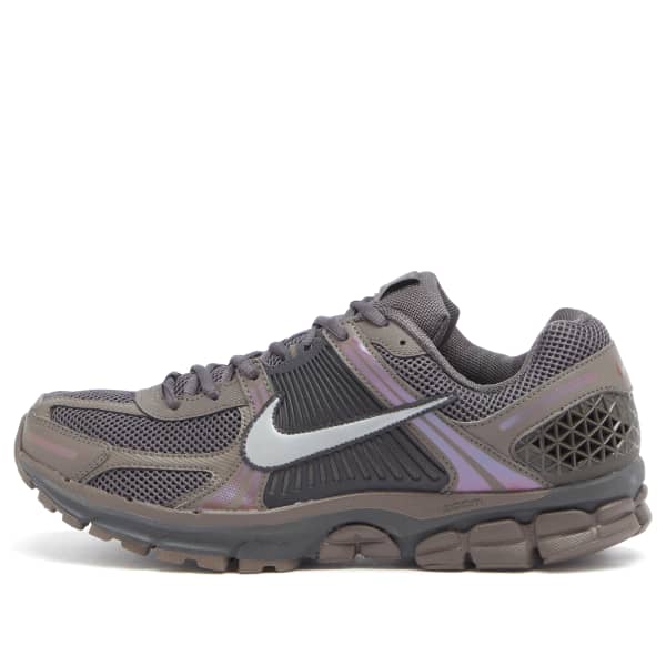 

Кроссовки Zoom Vomero 5 y2k Nike, мультиколор