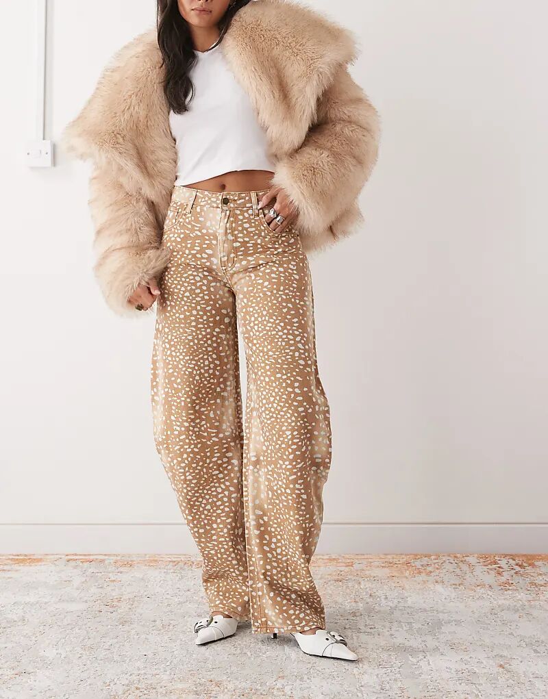 

Эксклюзивные джинсы Lioness Horseshoe с коричневым принтом «бэмби»