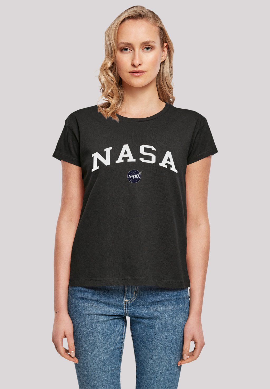 

Футболка с принтом NASA COLLEGIATE LOGO F4NT4STIC, черный
