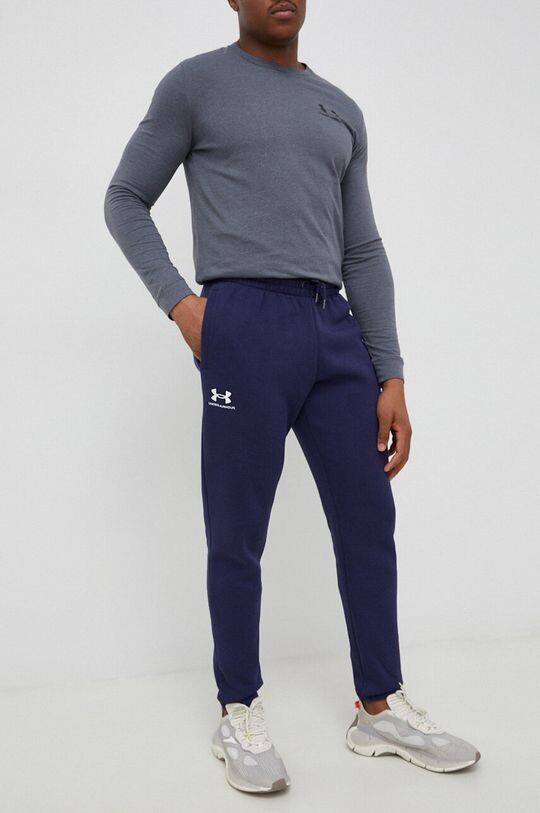 

Спортивные штаны Under Armour, темно-синий