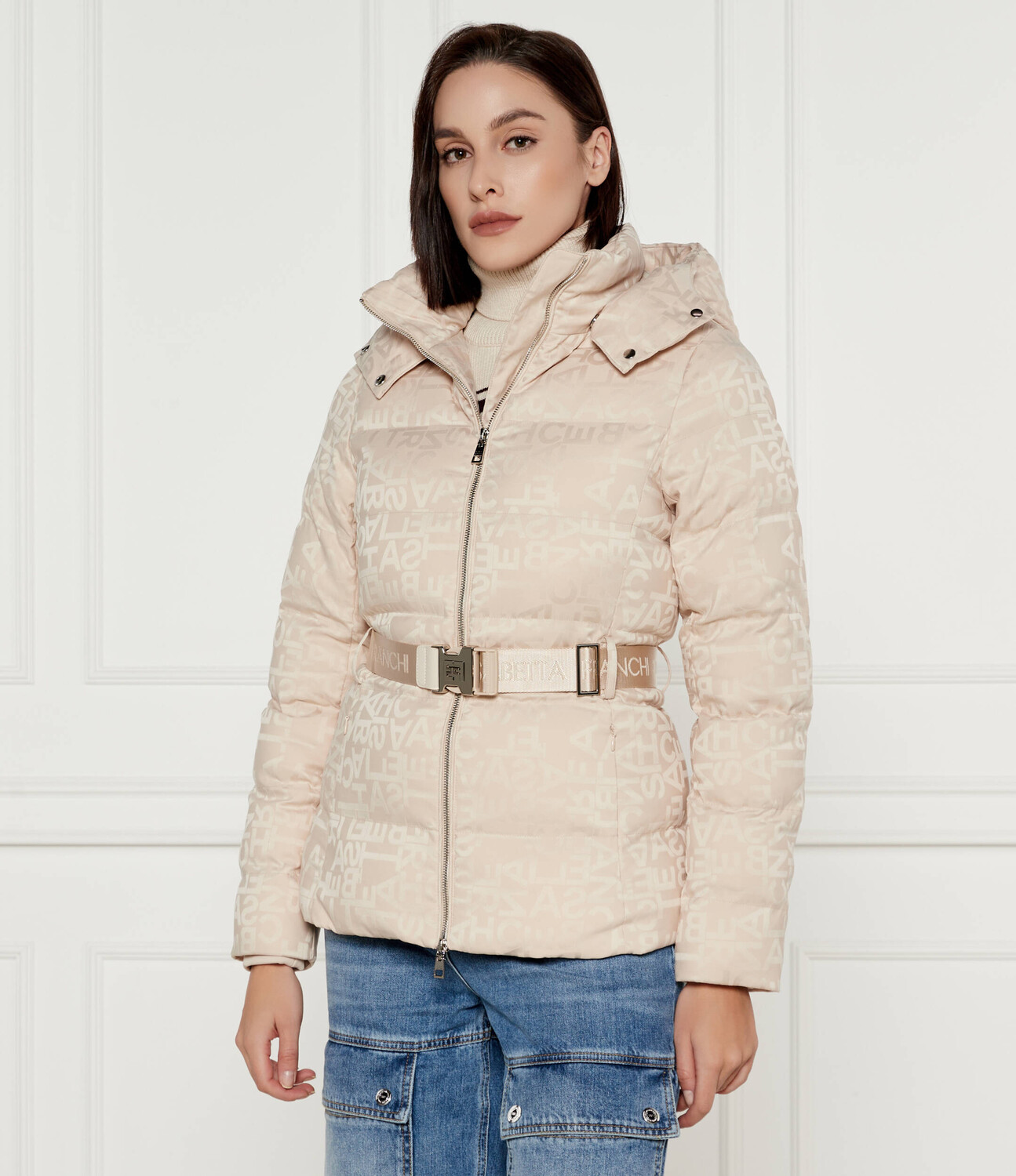 

Куртка Elisabetta Franchi Regular Fit, бежевый
