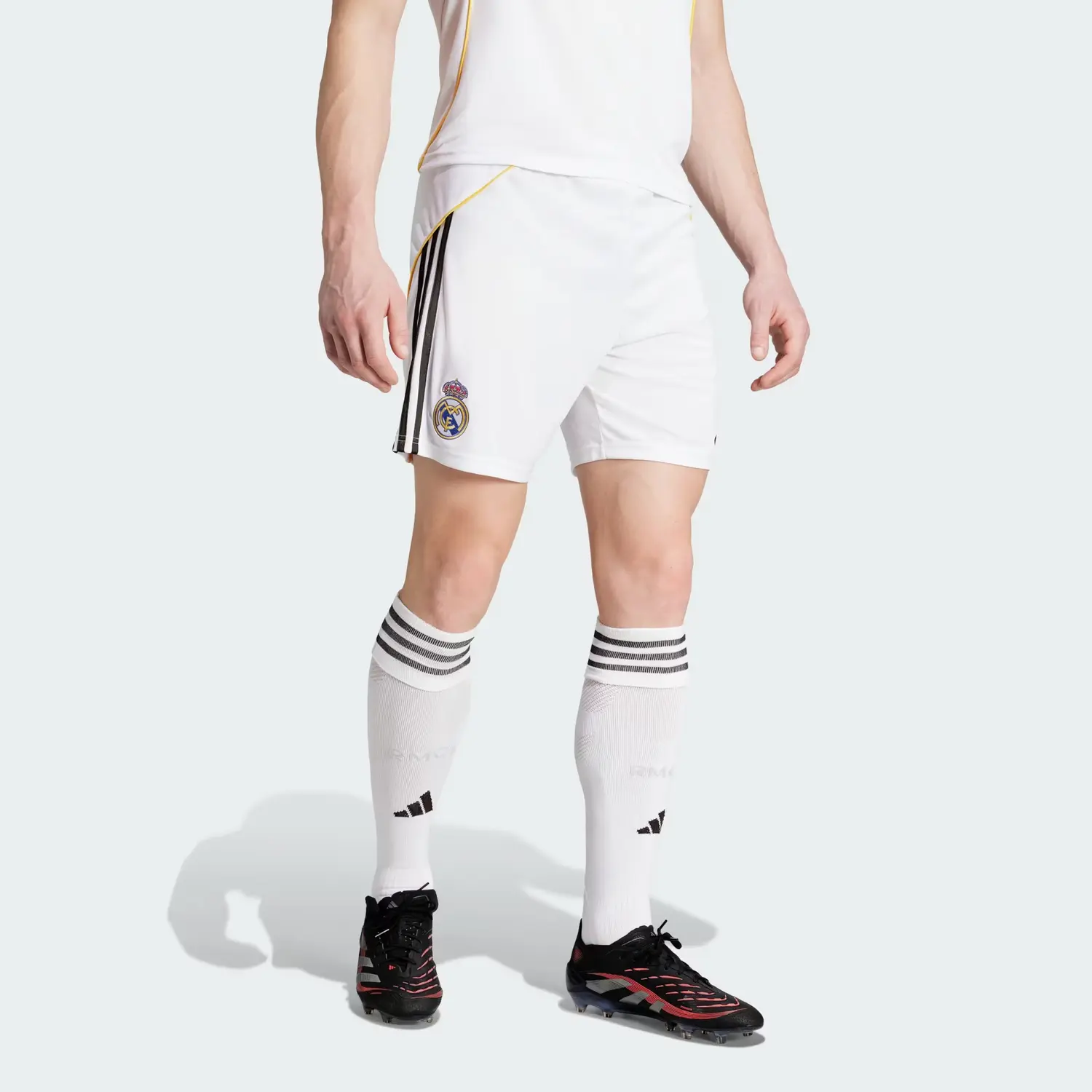 Футболка Free Shipping With AdiClub Real Madrid 25/26 Home Shorts Adidas, белый — фото 3