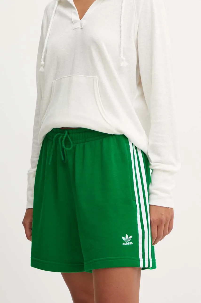 

Шорты adidas Originals, зеленый