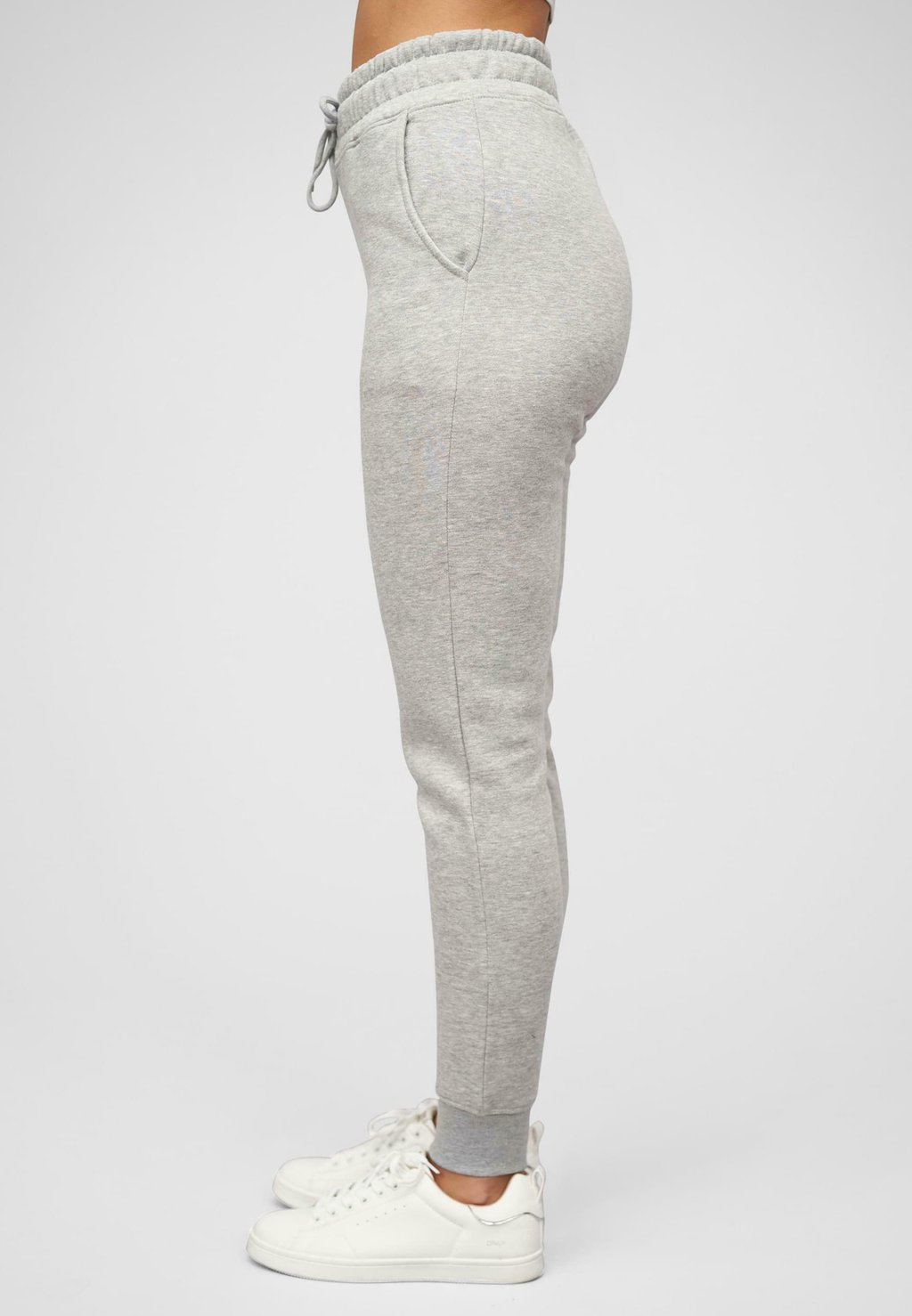 

Спортивные брюки JOGGING MIT BREITEM BUND Cloud 5ive, светло-серый
