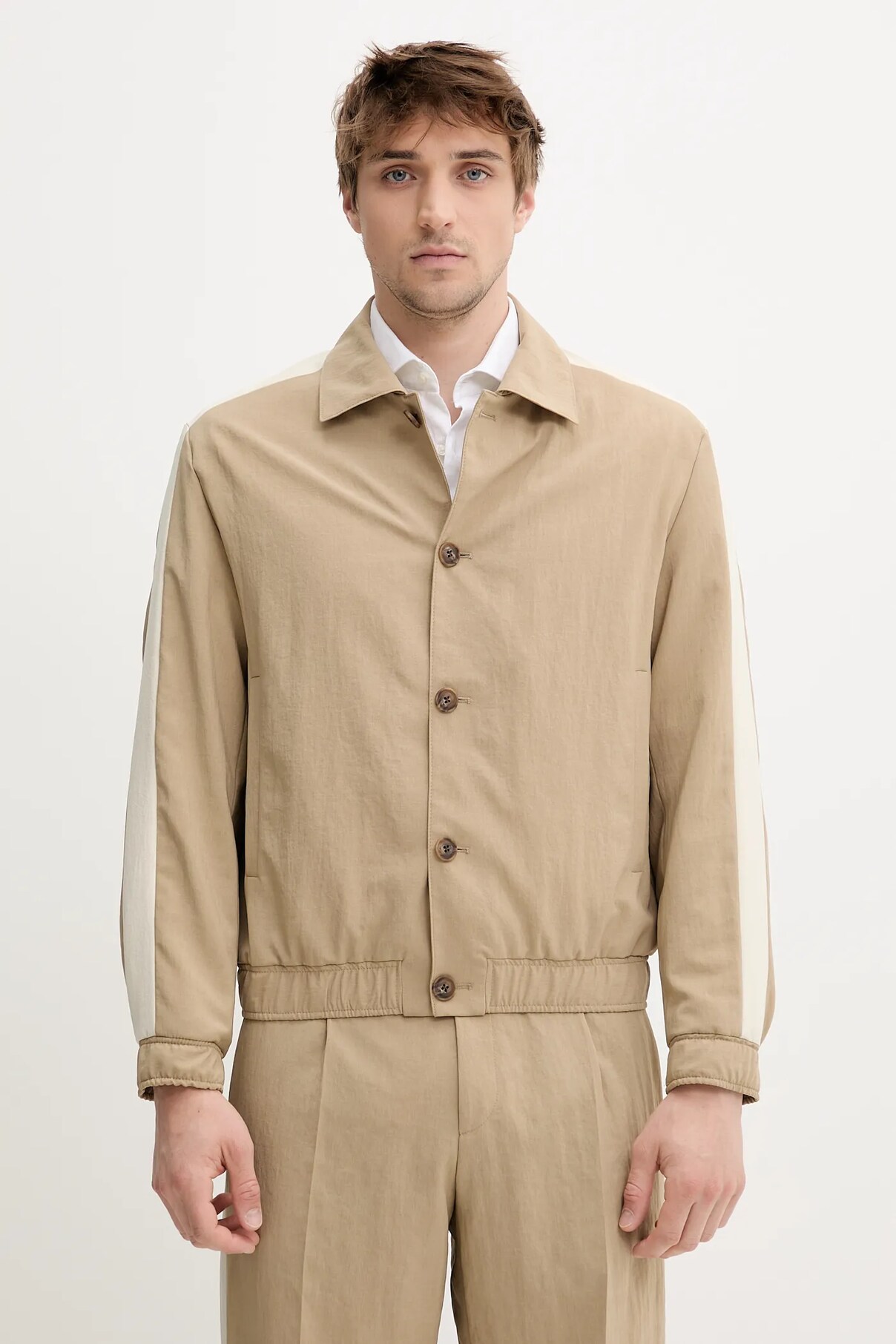 

Куртка Hugo, бежевый