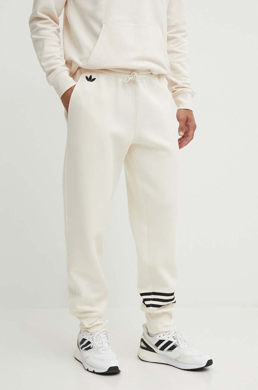 

Джоггеры adidas Originals, бежевый