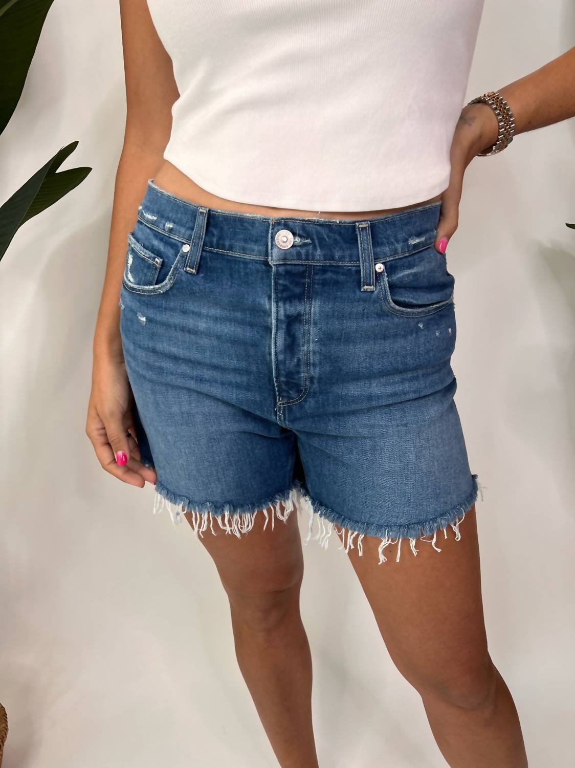 

Шорты Asher Chillin Destructed с бахромой по низу из денима Paige, цвет denim