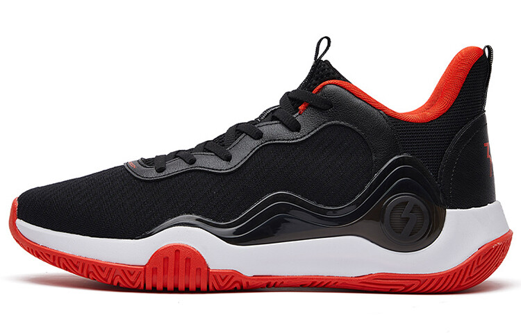 

Баскетбольные кроссовки мужские низкие Obsidian Black/Flame Red 361°