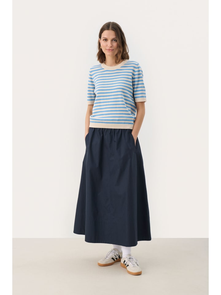 

Свитер PART TWO