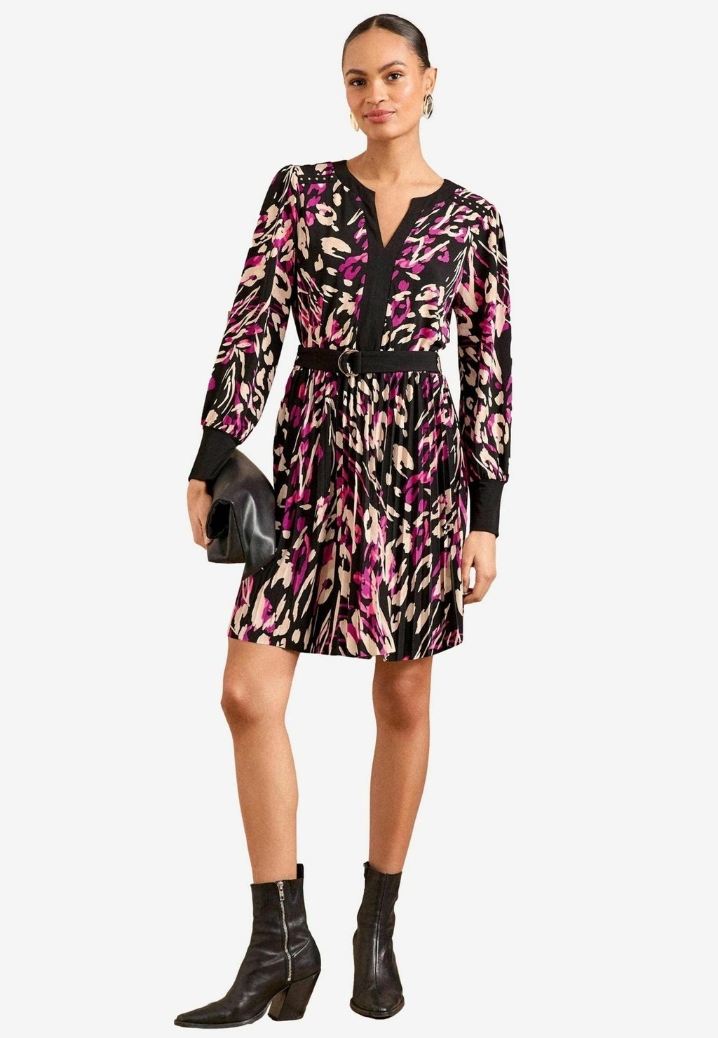 

Платье из джерси PRINTED DETAIL Love & Roses, черный