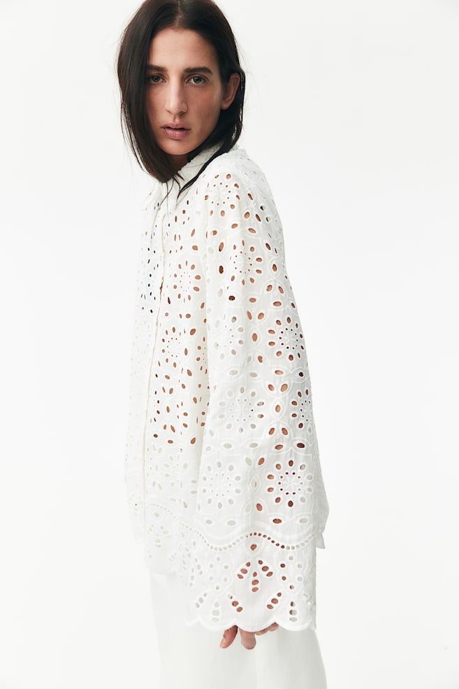 

Блузка с вышивкой ришелье H&M, белый