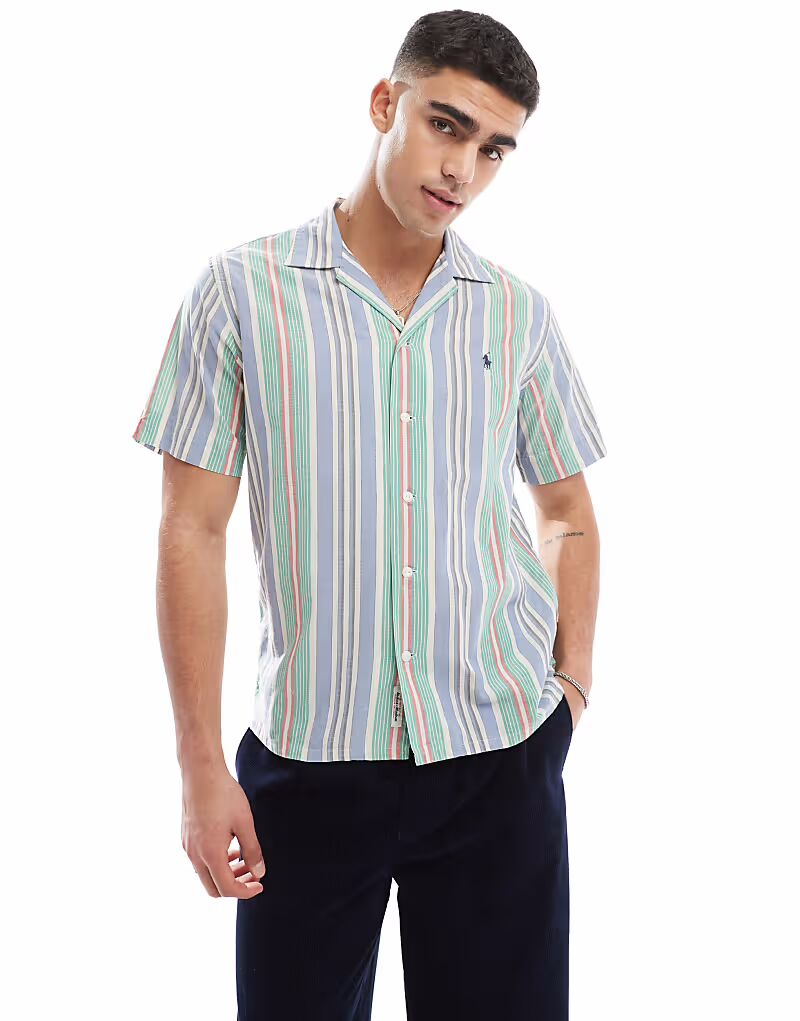 

Рубашка Polo Ralph Lauren с короткими рукавами и логотипом в полоску, классического свободного кроя в сине-зеленом цвете