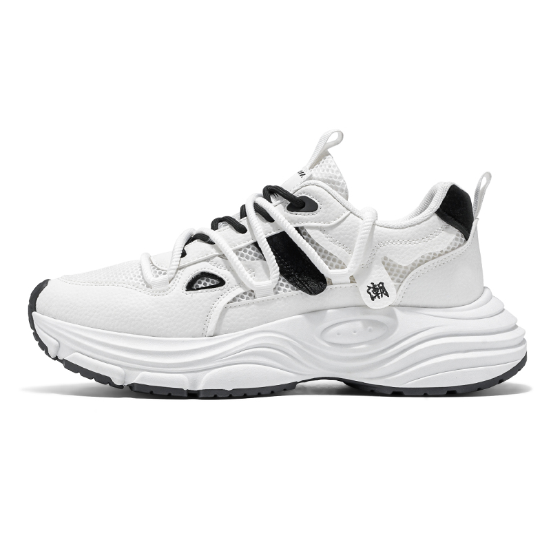 

Низкие массивные кроссовки мужские PLAY COBBLER, White Black